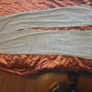 Wide-leg sweater pants